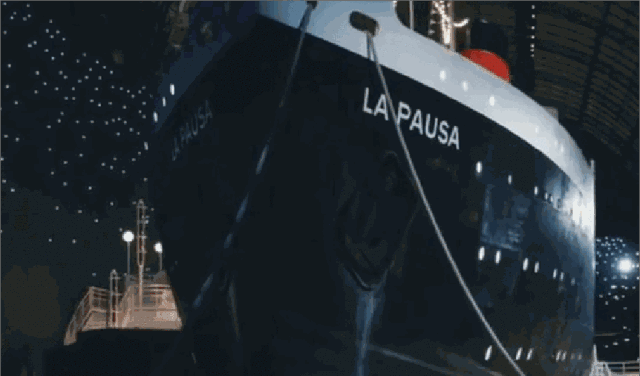 香奈儿“La Pausa号”的邮轮：black pink in your area！