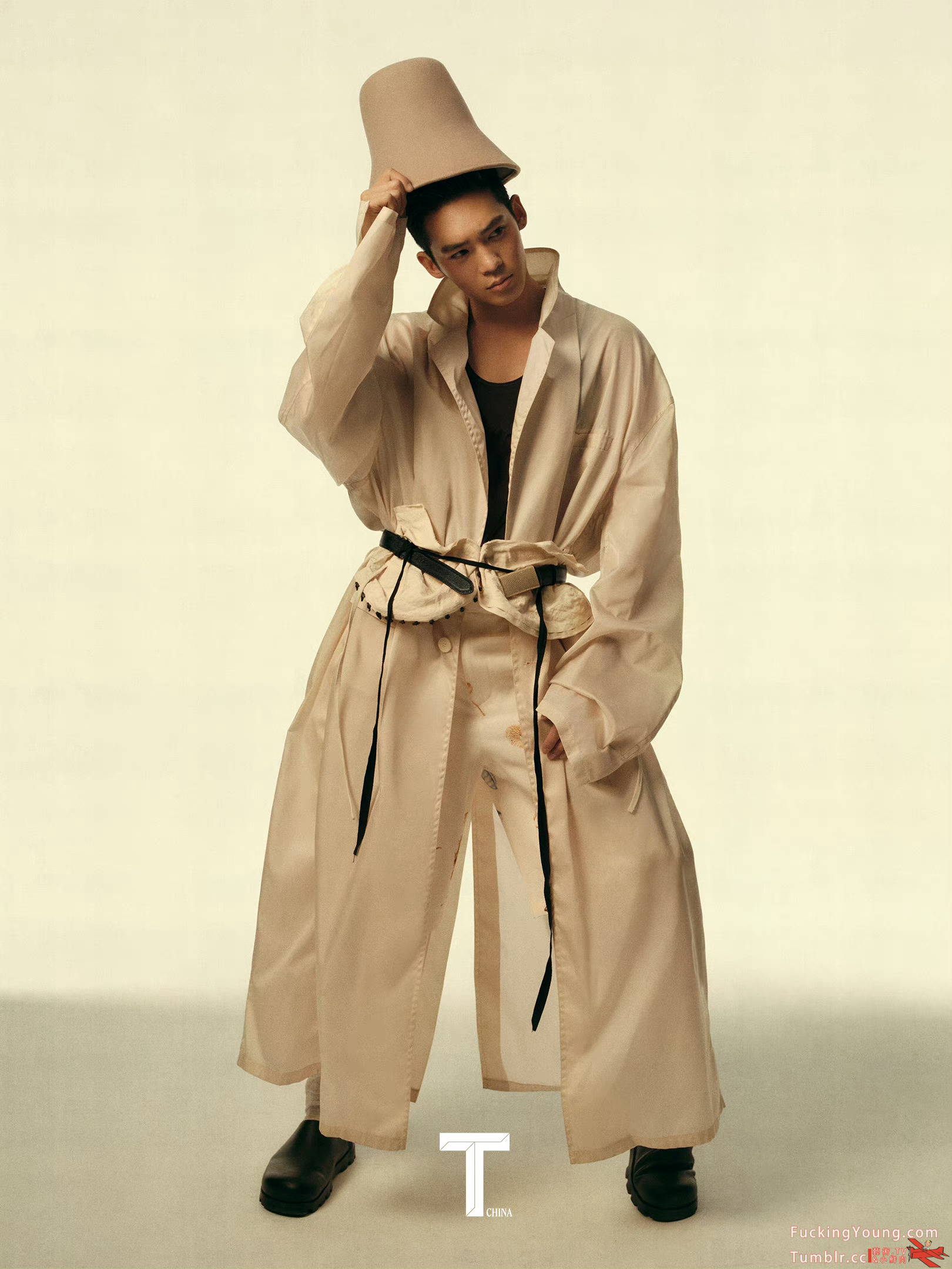 于适 X T Magazine中文版七月刊钻石冠冕亮相！