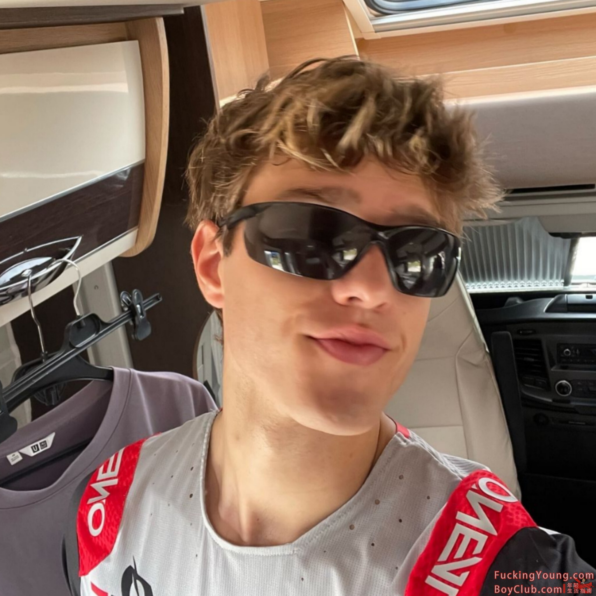 Hot as hell ! 超帅超性感演员Nuno Gallego 性感集册写真来啦!