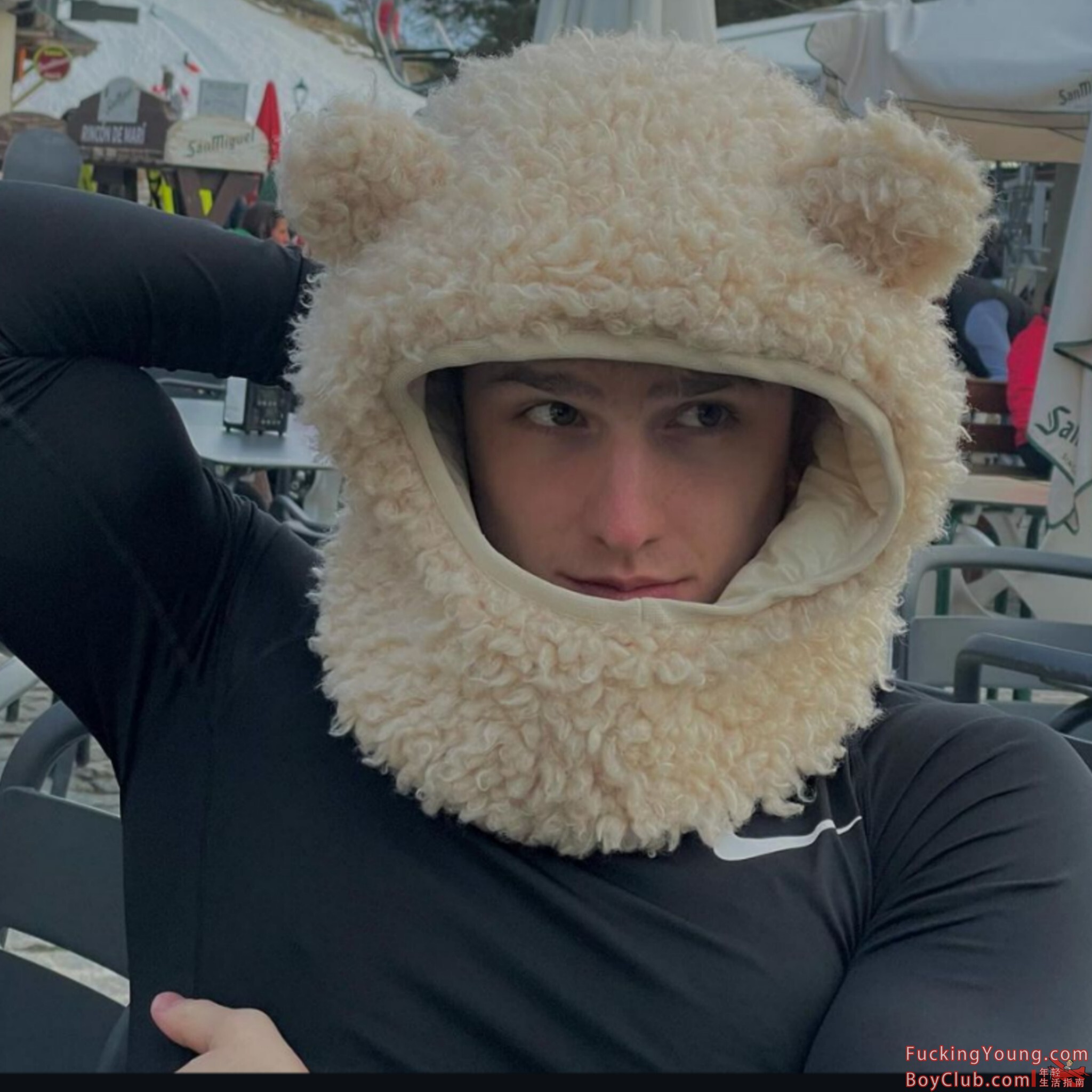 Hot as hell ! 超帅超性感演员Nuno Gallego 性感集册写真来啦!