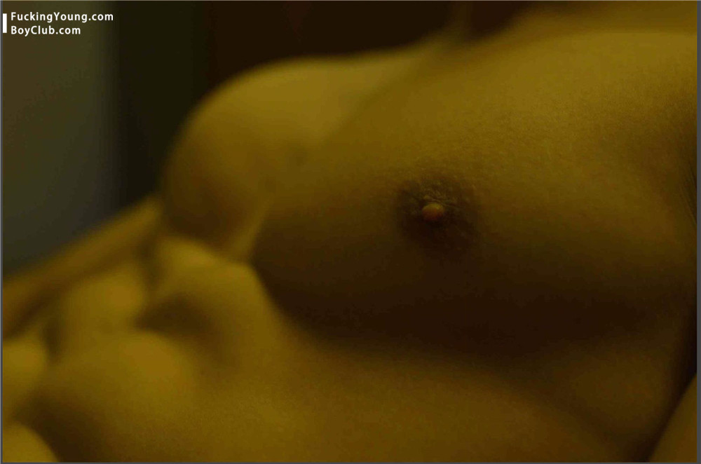 超帅大学生排球队主攻手·首本青涩版写真集