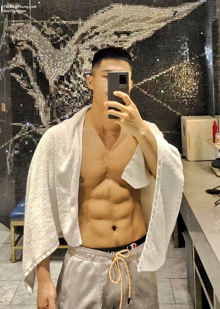 众多按男技师们的肌肉展示合集