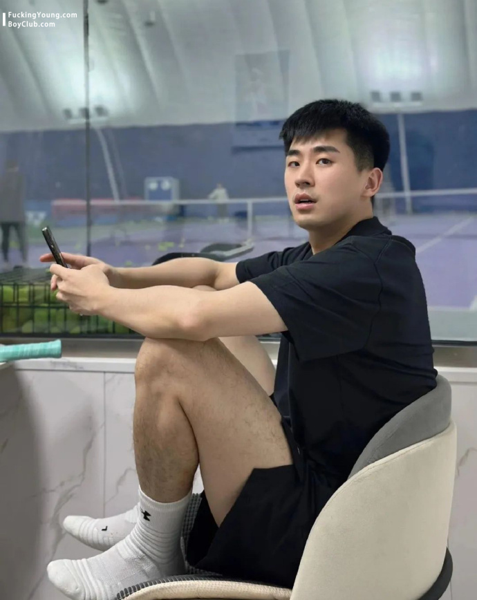 黑色系穿搭 推荐 